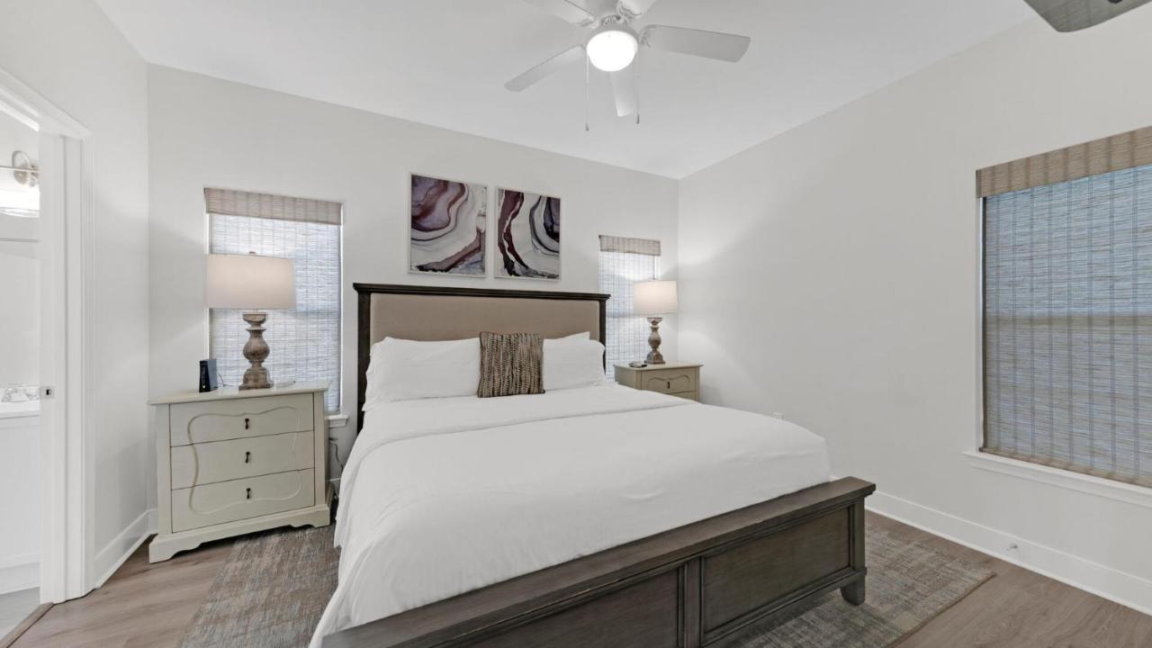 Pelican House - Newly Remodeled, Professionally Decorated, Only About 1 Mile To Seaside! Санта-Роза-Бич Экстерьер фото